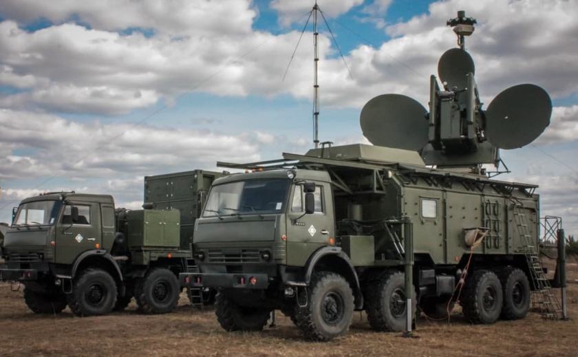 «Золотая жила для разведки»: бойцы ВСУ захватили российский командный модуль «Красуха-4»