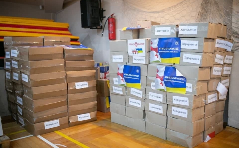 Укрпочта получила 200 тонн гуманитарной помощи от Грузии