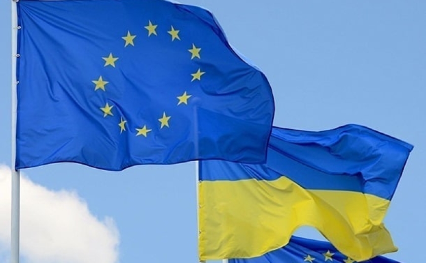 Вместе с Венгрией и Болгарией: все члены ЕС согласились поставлять Украине наступательное вооружение