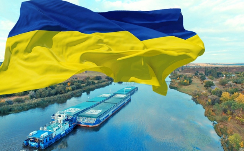 В Румынии суда под украинским флагом освободили от портовых сборов