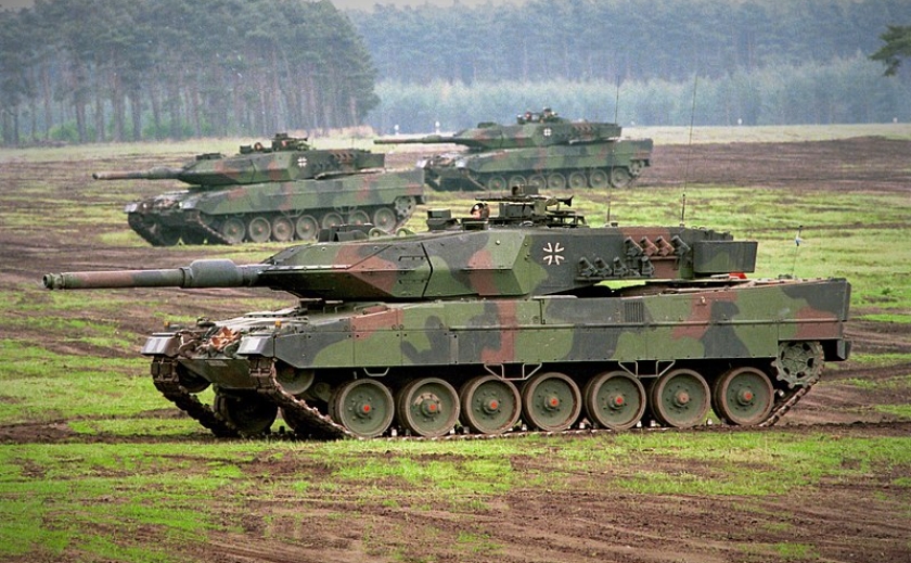 Перші танки Leopard вже прибули до України