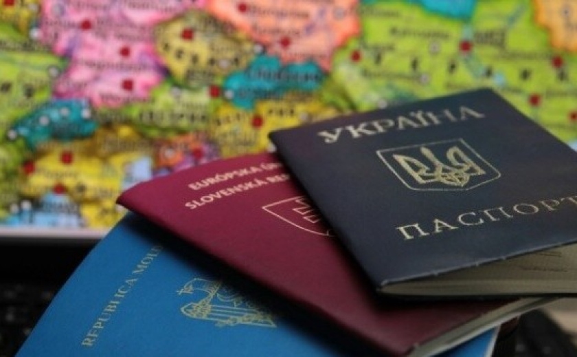 Ще одній категорії українців заборонили виїзд за кордон