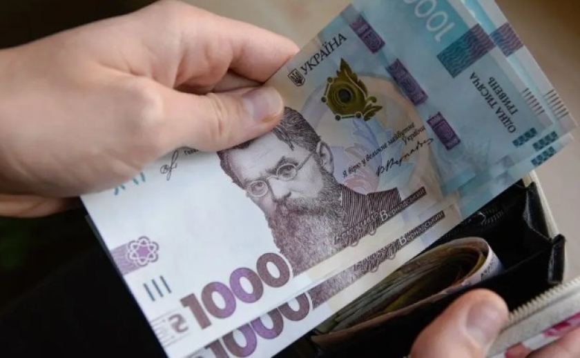 В Україні почнуть зараховувати до страхового стажу час роботи в іншій державі