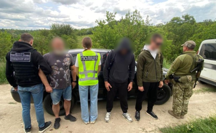На Одещині затримали громадянина рф, який намагався нелегально переправити ухилянтів через кордон