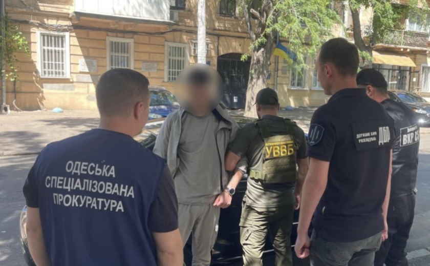 Пішов у СЗЧ на намагався організувати канал втечі для інших військових: прикордонники викрили військовослужбовця-зловмисника