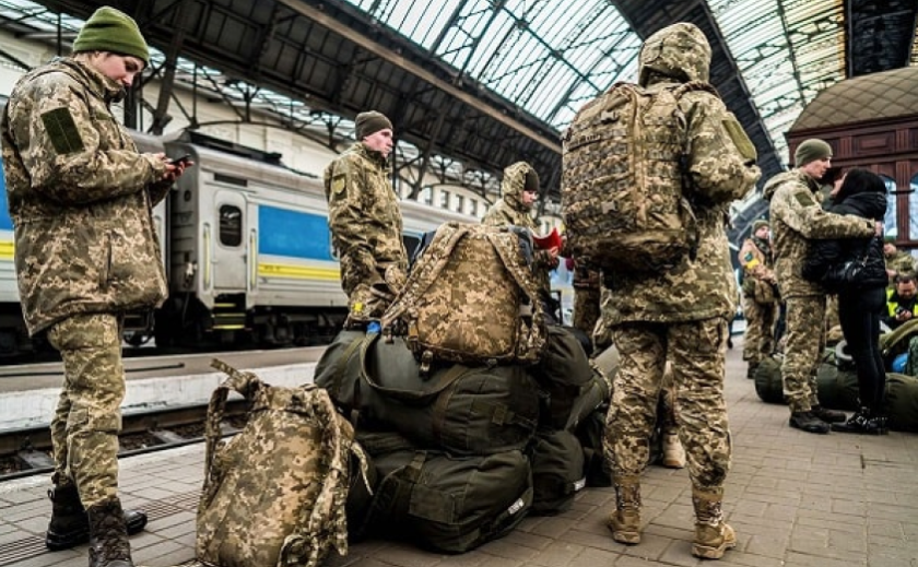 Військовим виплатять компенсації за невикористані відпустки: Зеленський підписав закон