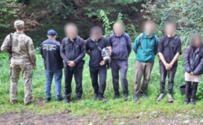На Закарпатті затримали жінку, яка намагалася провести чоловіків до Румунії: серед втікачів жителі Дніпропетровської та Запорізької областей