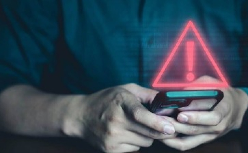 Українцям більше не зможуть телефонувати шахраї: відсьогодні оператори блокуватимуть спам-дзвінки