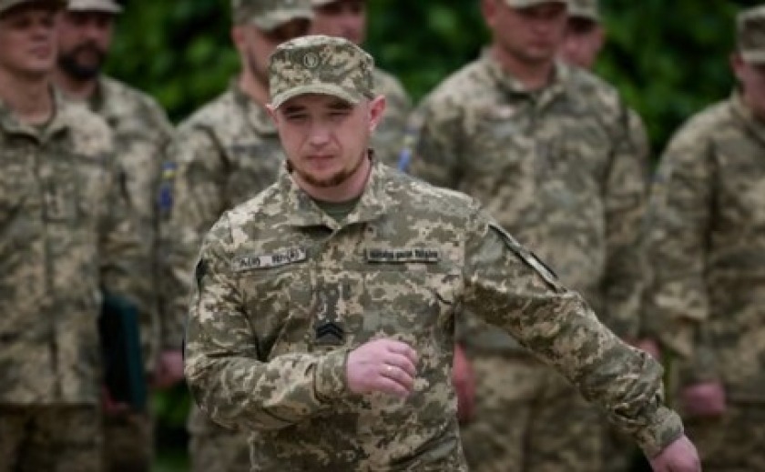 В Україні по-новому готуватимуть офіцерів запасу: для деяких студентів підготовка стане обов’язковою