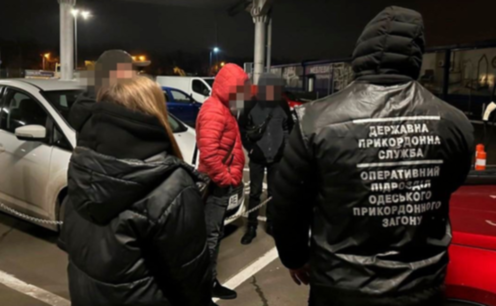 4 тисячі доларів за піший перехід кордону: правоохоронці викрили ще один канал втечі військовозабовʼязаних