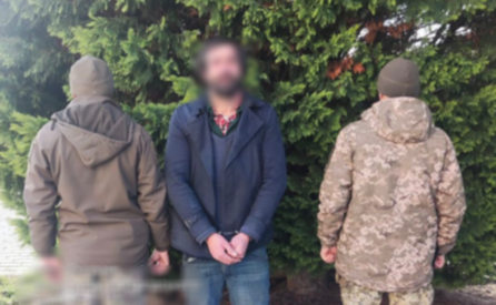 Біля кордону зі Словаччиною затримали іноземця за спробу незаконного перетину