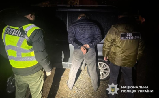 Трансфер до Європи за 26 000€: на Буковині священнослужитель організував канал втечі для військовозабовʼязаних чоловіків