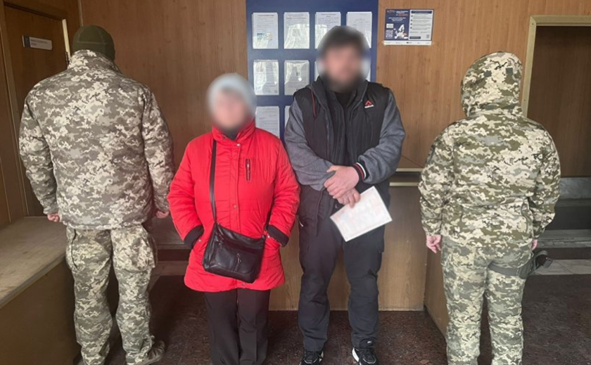 Одружився із 80-річною тещею, щоб втекти з країни: прикордонники викрили порушення