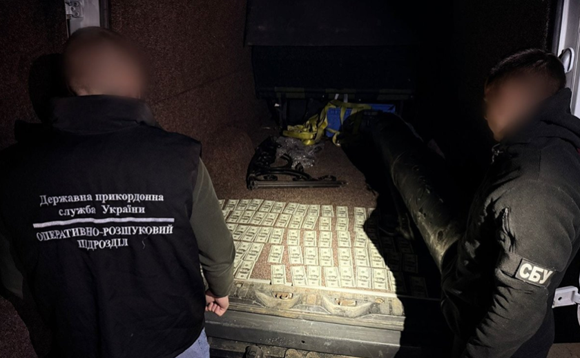 Ліквідовано два канали незаконного переправлення військовозабовʼязаних чоловіків через кордон: подробиці