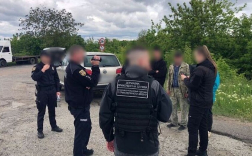 Ухилився від служби та незаконно отримав понад 460 тисяч гривень: повідомлено про підозру військовослужбовцю