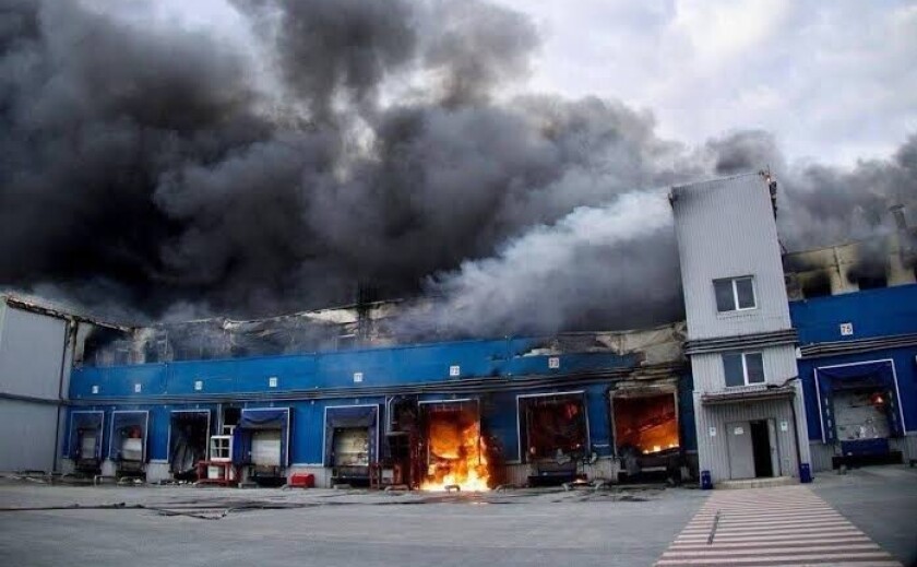 В Україні скасували перевірки для підприємств, чиє майно постраждало від російських обстрілів